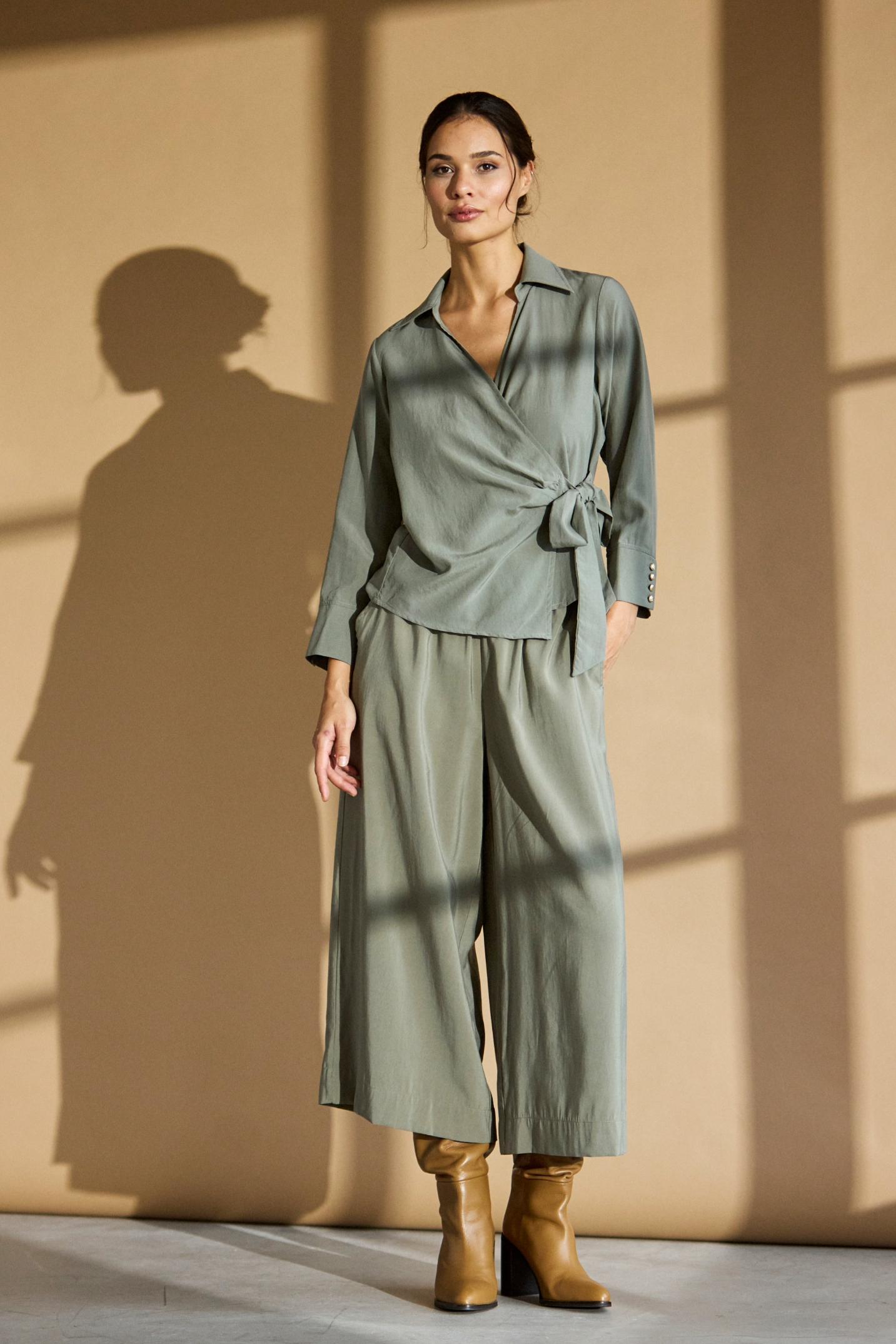Karla bluse