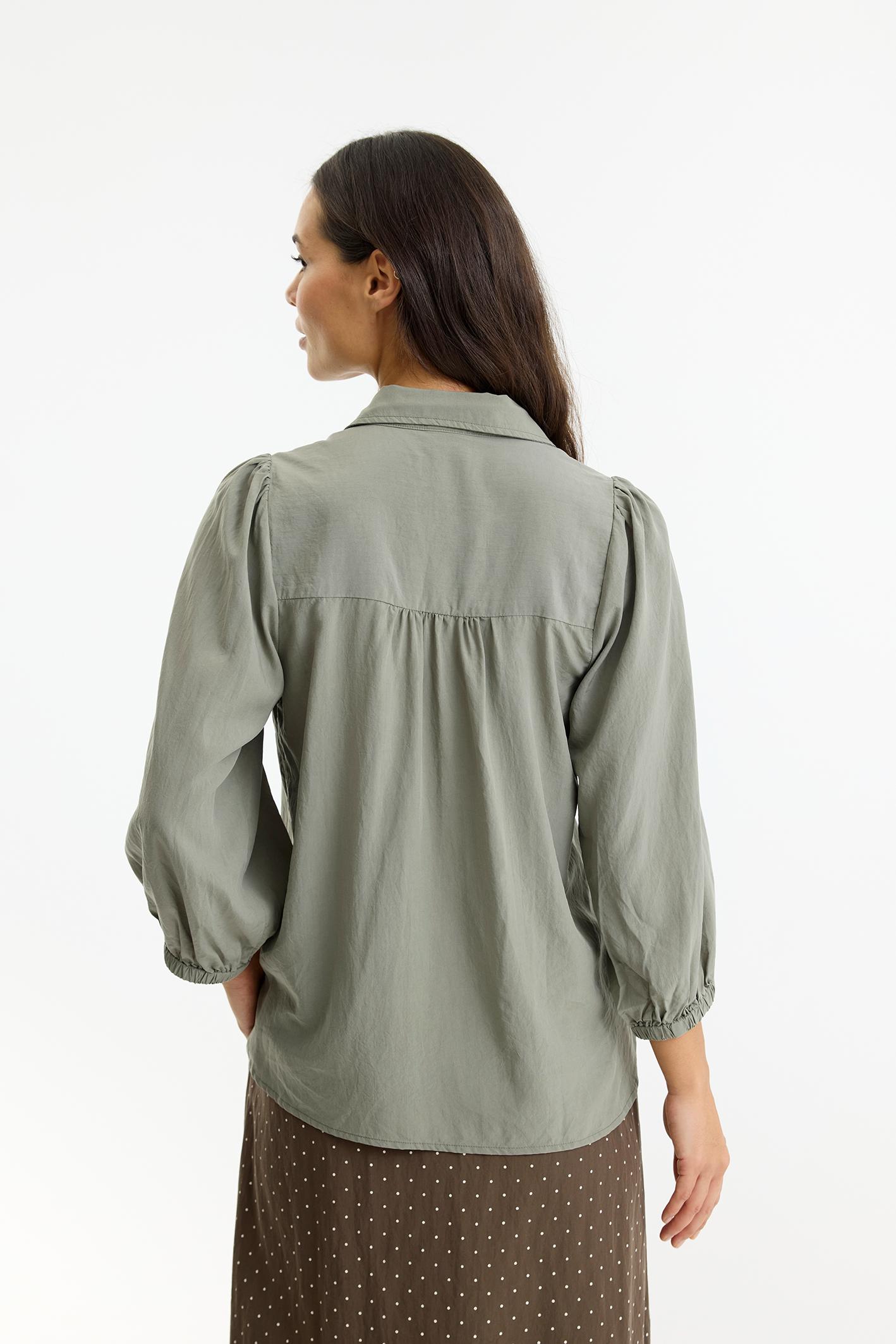 Karla bluse