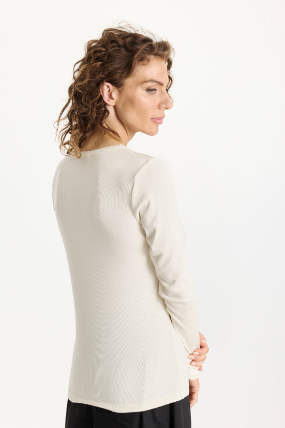 Yvonne langærmet T-shirt med mesh