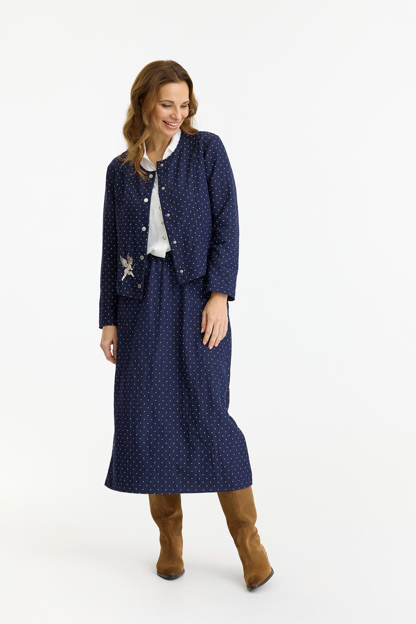 Donna jakke med broderi