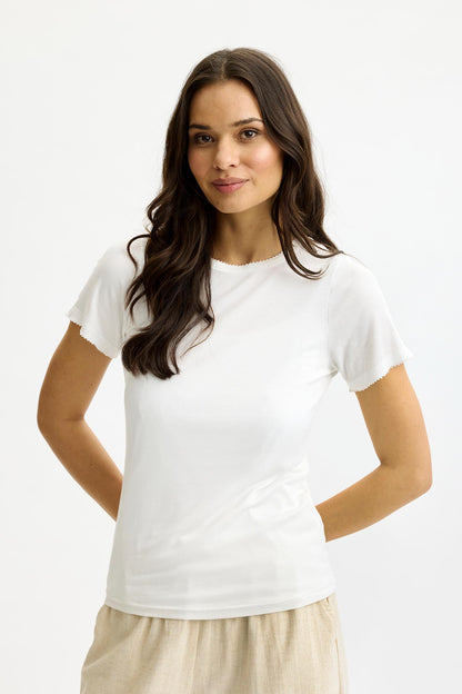 Yvonne t-shirt