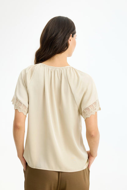 Faye bluse