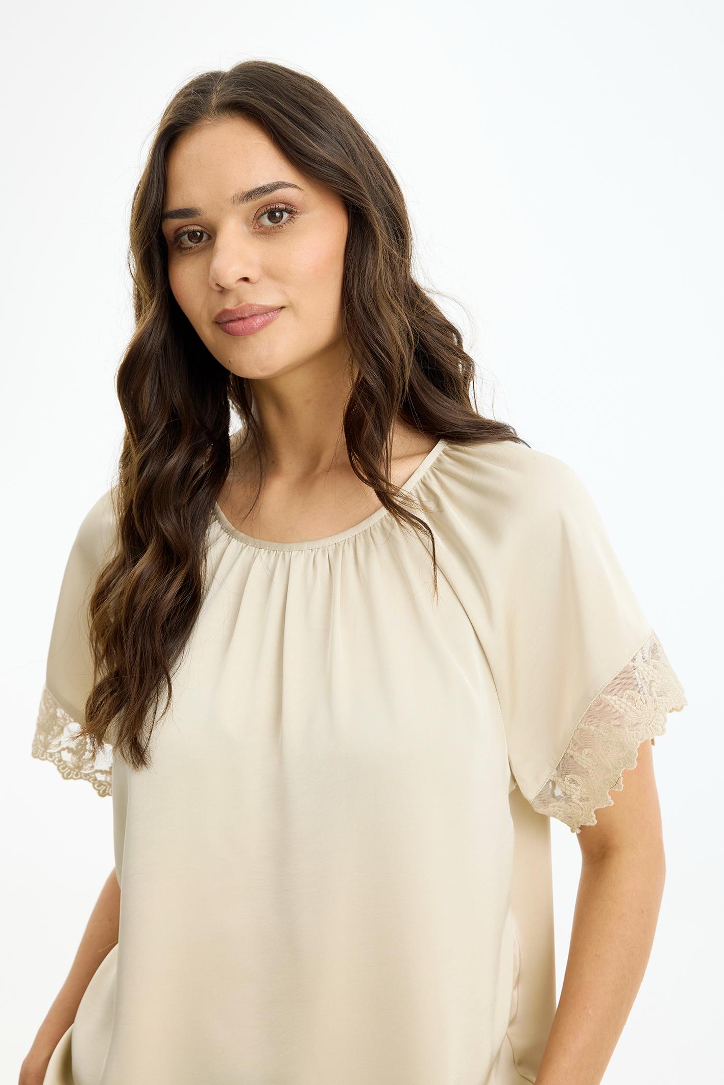 Faye bluse