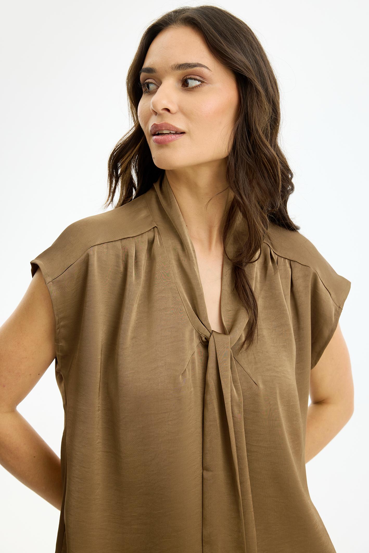 Faye bluse